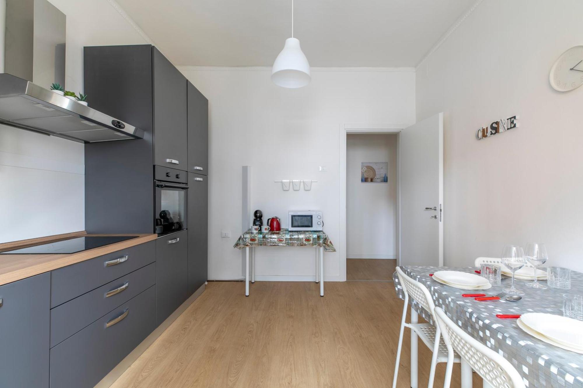 Casa Graziella - A 2 Passi Dal Centro E Stazione Di Верона Екстер'єр фото